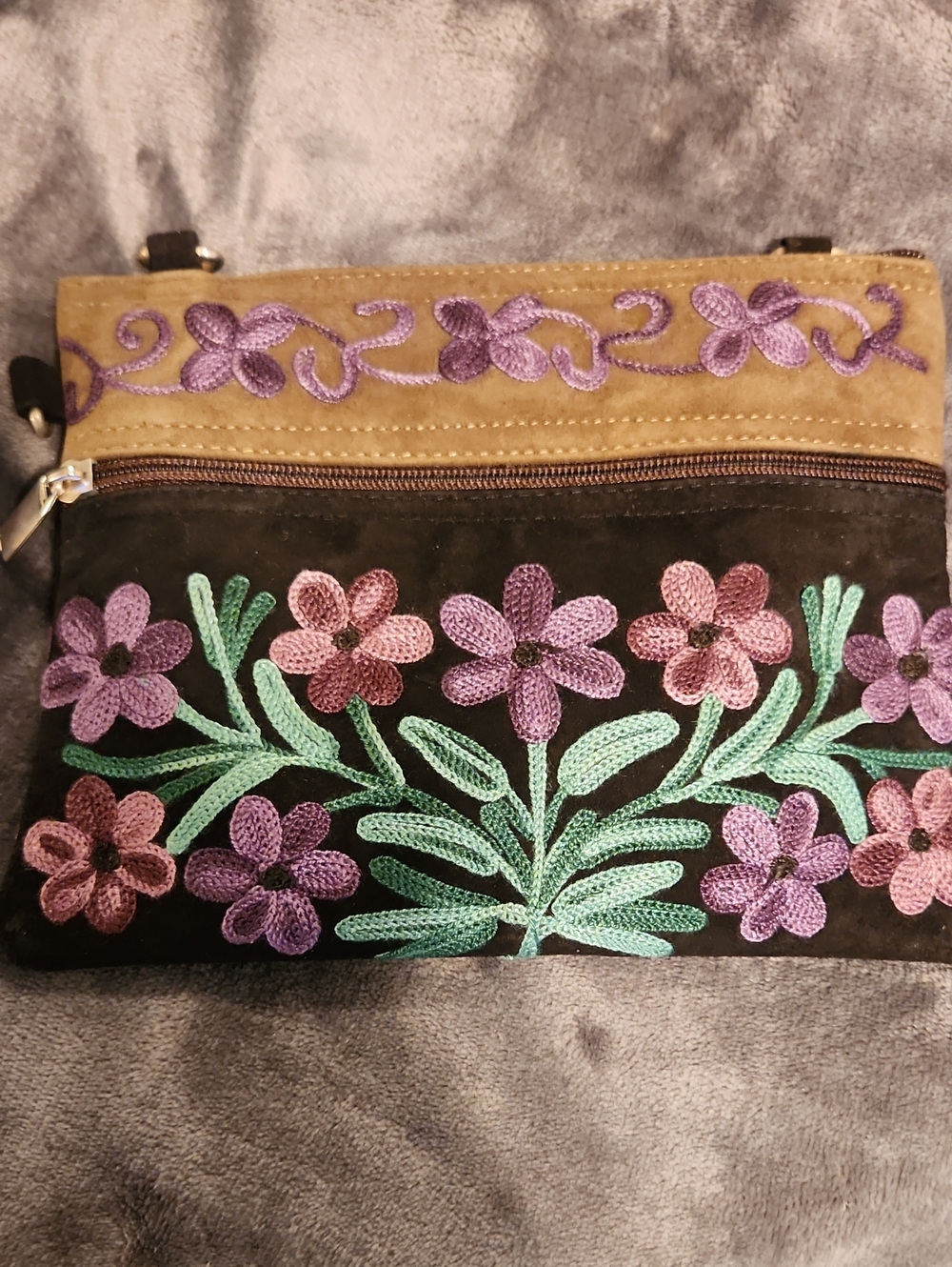 🔥Embroidered Floral Crossbody Bag - Purple & Green on Black